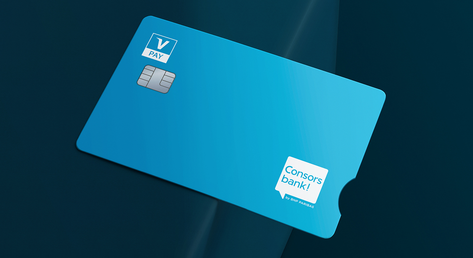 Blaue girocard auf dunkelblauem Hintergrund