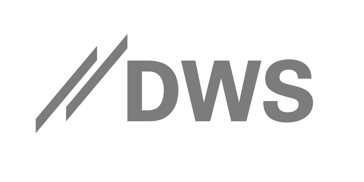 Graues Logo DWS mit zwei grauen vertikalen Linien vor dem D